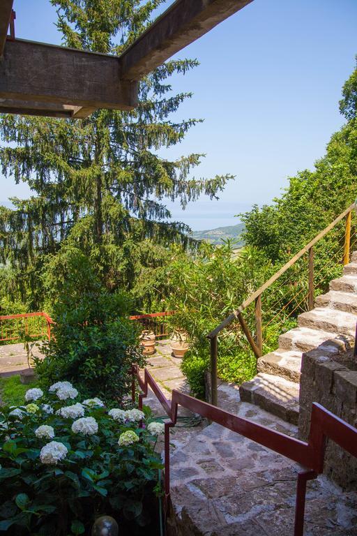 Belvedere Del Lago Монтеф'ясконе Екстер'єр фото